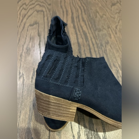 SUGAR Boots - Picture 7 of 12